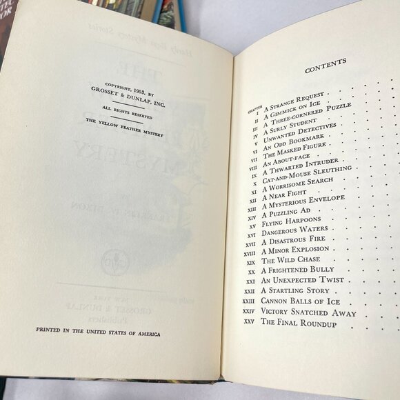 The Hardy Boys Book Lot of 4 Yellow Feather Aztec Warrior‎ Disappearing Floor - Picture 16 of 16